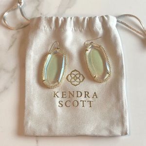 Rare Kendra Scott Clear Iridescent Deilys
